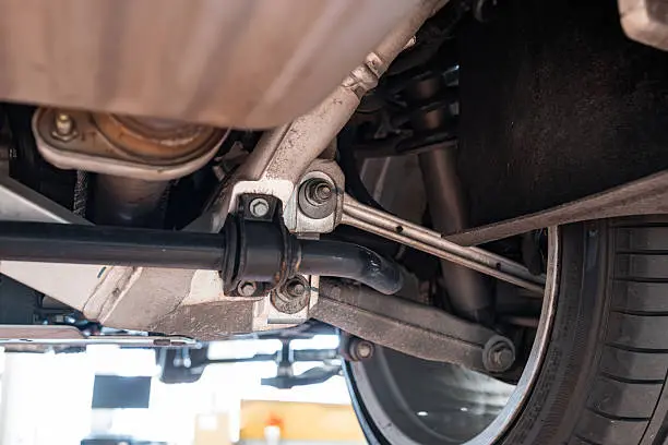 Pengenalan: Bolehkah pautan kecil menentukan sama ada stereng anda 