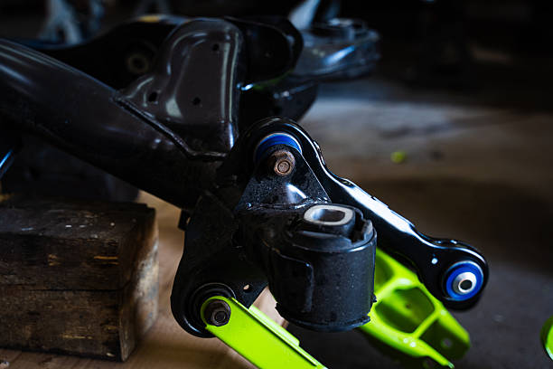 Daripada Keretakan Mikro kepada Kegagalan: Cara Penggantungan Berulang Memudar Memusnahkan Sesendal Getah