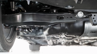 Mengapa Kereta Mewah Mengutamakan 